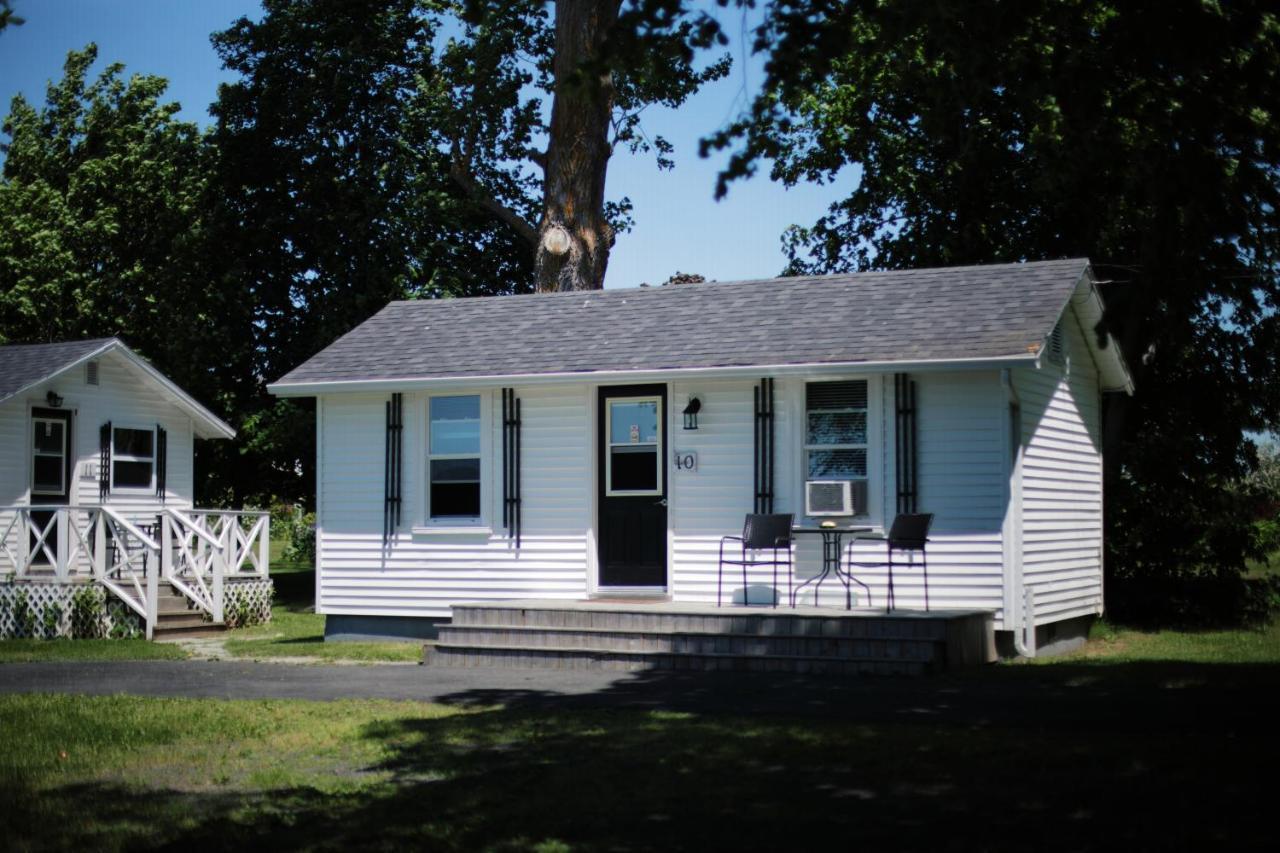 Carleton Inn & Cottages Bridgetown Bagian luar foto