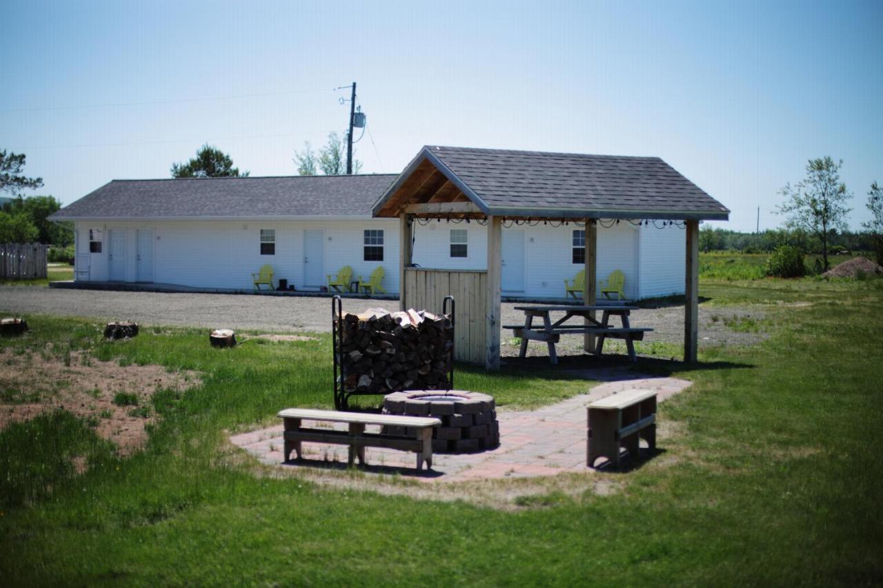 Carleton Inn & Cottages Bridgetown Bagian luar foto