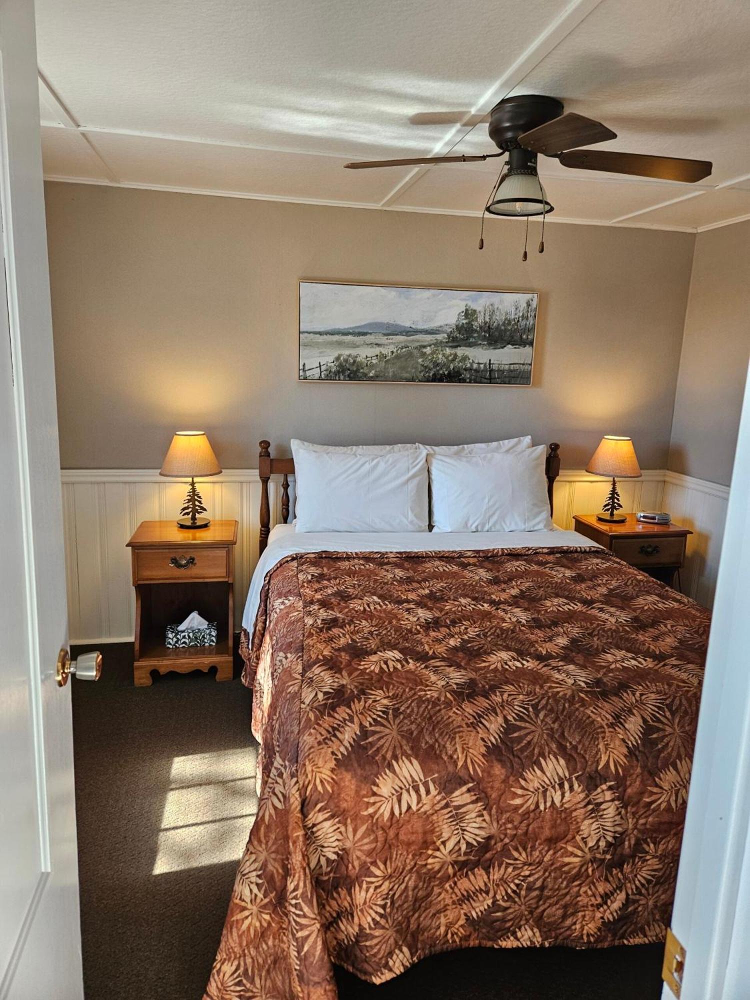Carleton Inn & Cottages Bridgetown Bagian luar foto