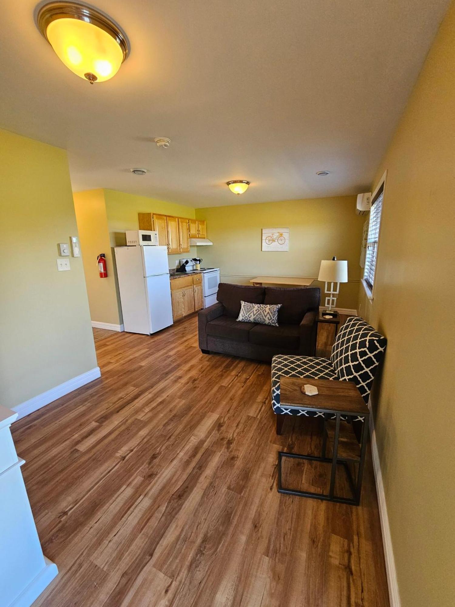 Carleton Inn & Cottages Bridgetown Bagian luar foto