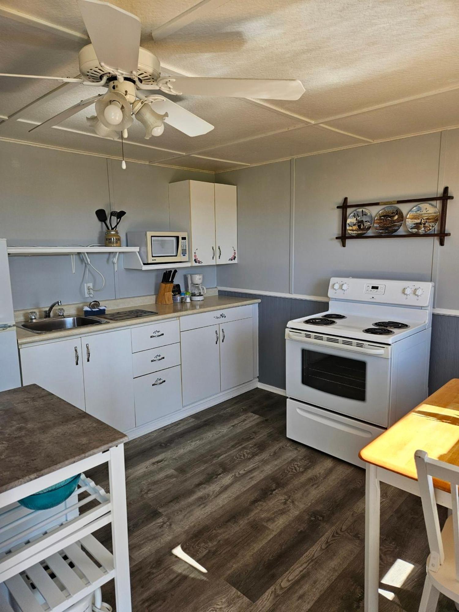Carleton Inn & Cottages Bridgetown Bagian luar foto